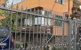 АПАРТАМЕНТ ЗА ГОСТИ  Александра